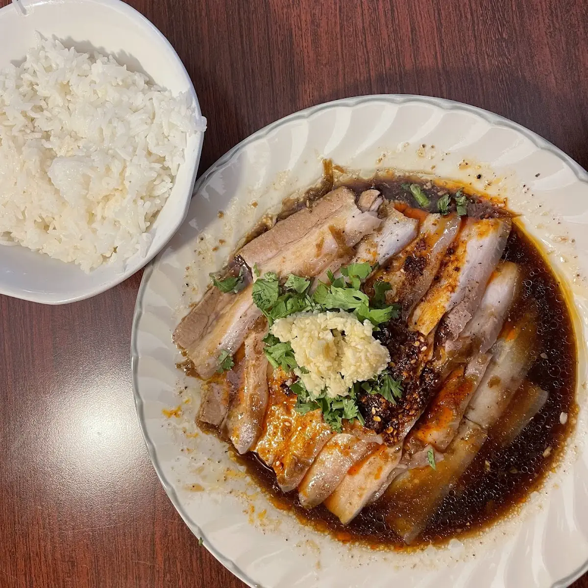 pork with garlic sauce 蒜泥白肉